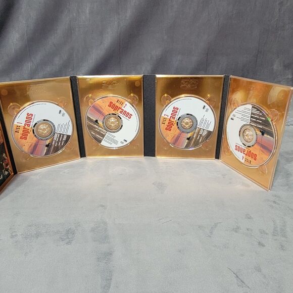 HBO The Sopranos Complete Boxed Set Seasons 1, 2 And 3 Dvd - Picture 16 of 16
